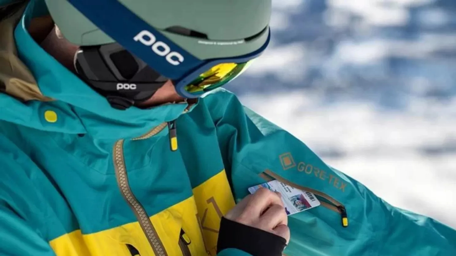 راهنمای انتخاب لباس مناسب اسکی از صفر تا صد