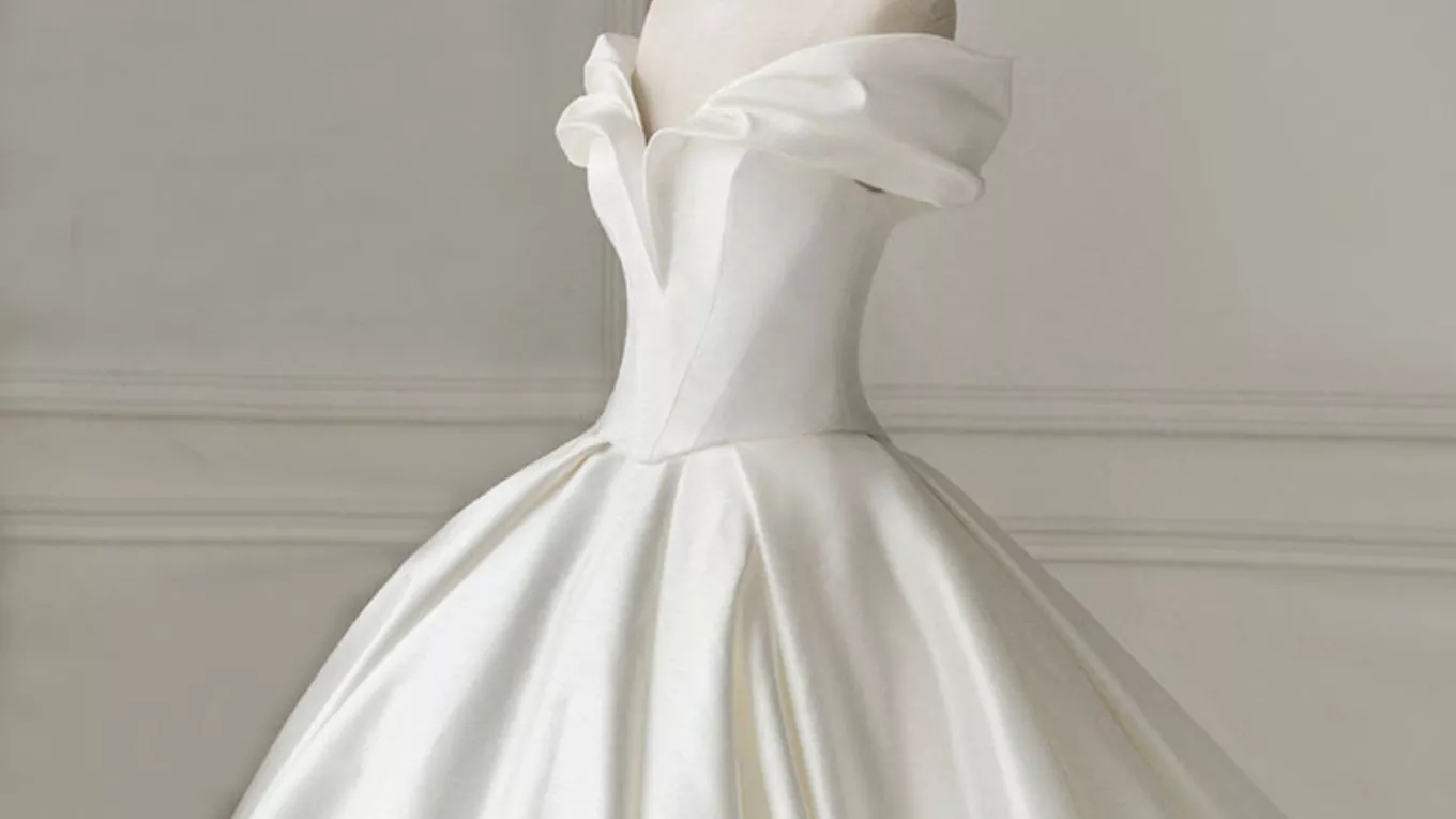 انواع مدل‌های لباس عروس برای افراد کوتاه قد