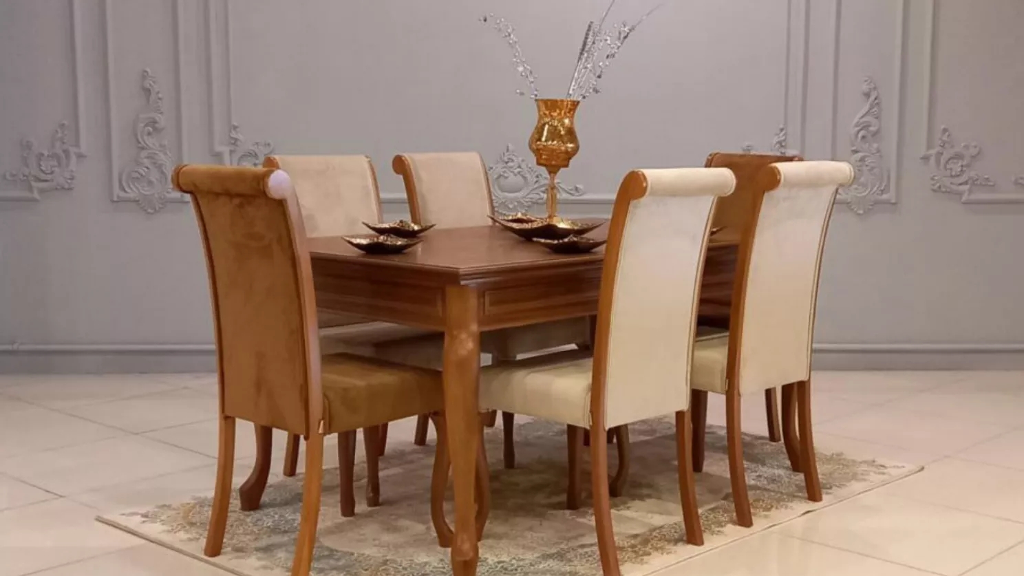 Chester veya klasik yemek masası; Hangisi daha uygundur?