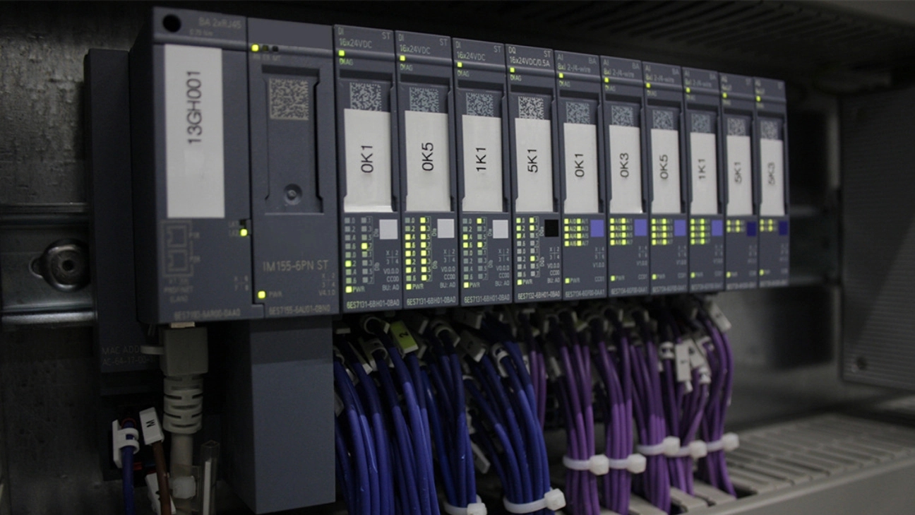 PLC nedir ve kullanım alanları nelerdir?