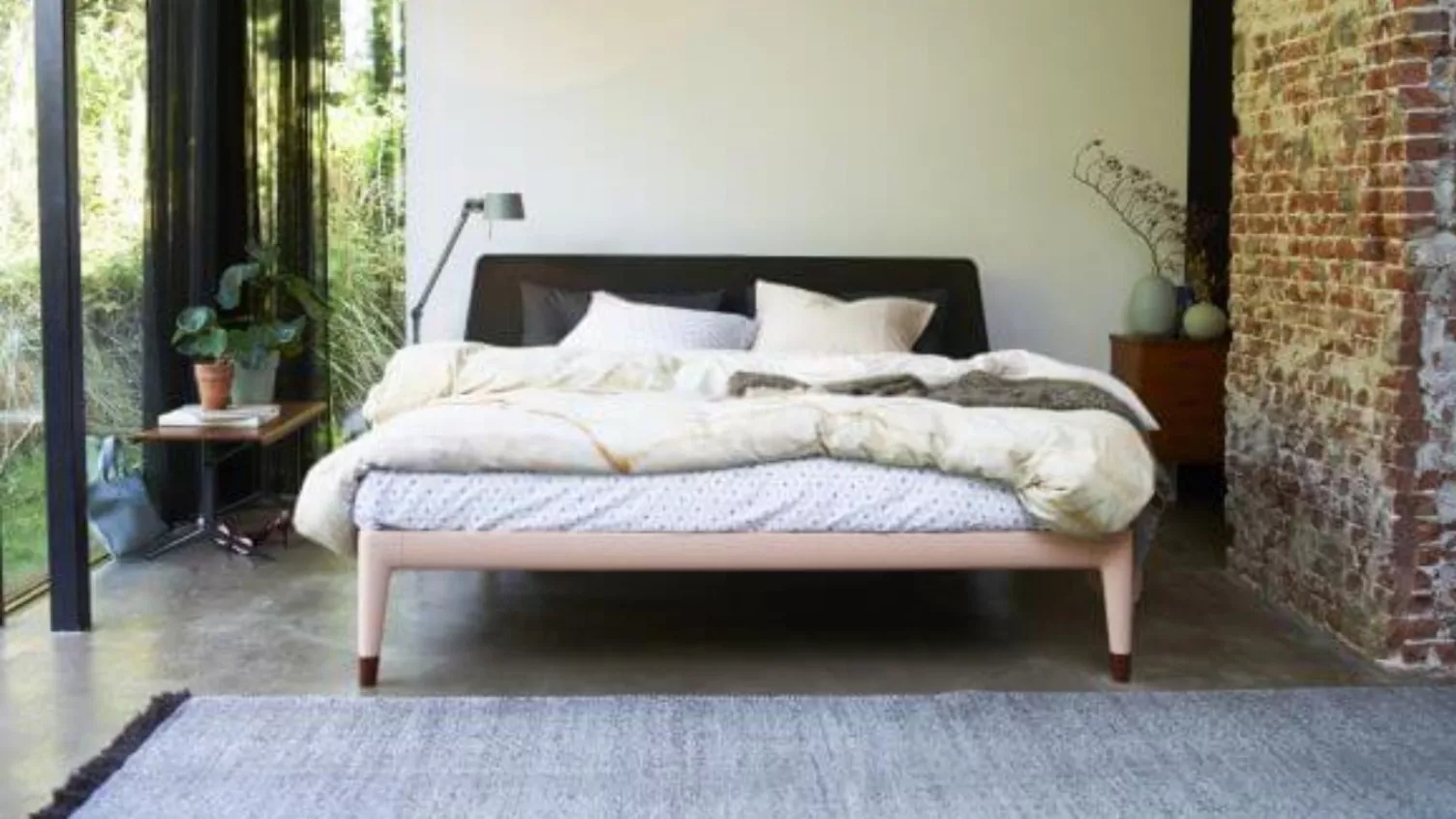 What role do the right bed and mattress play in health?