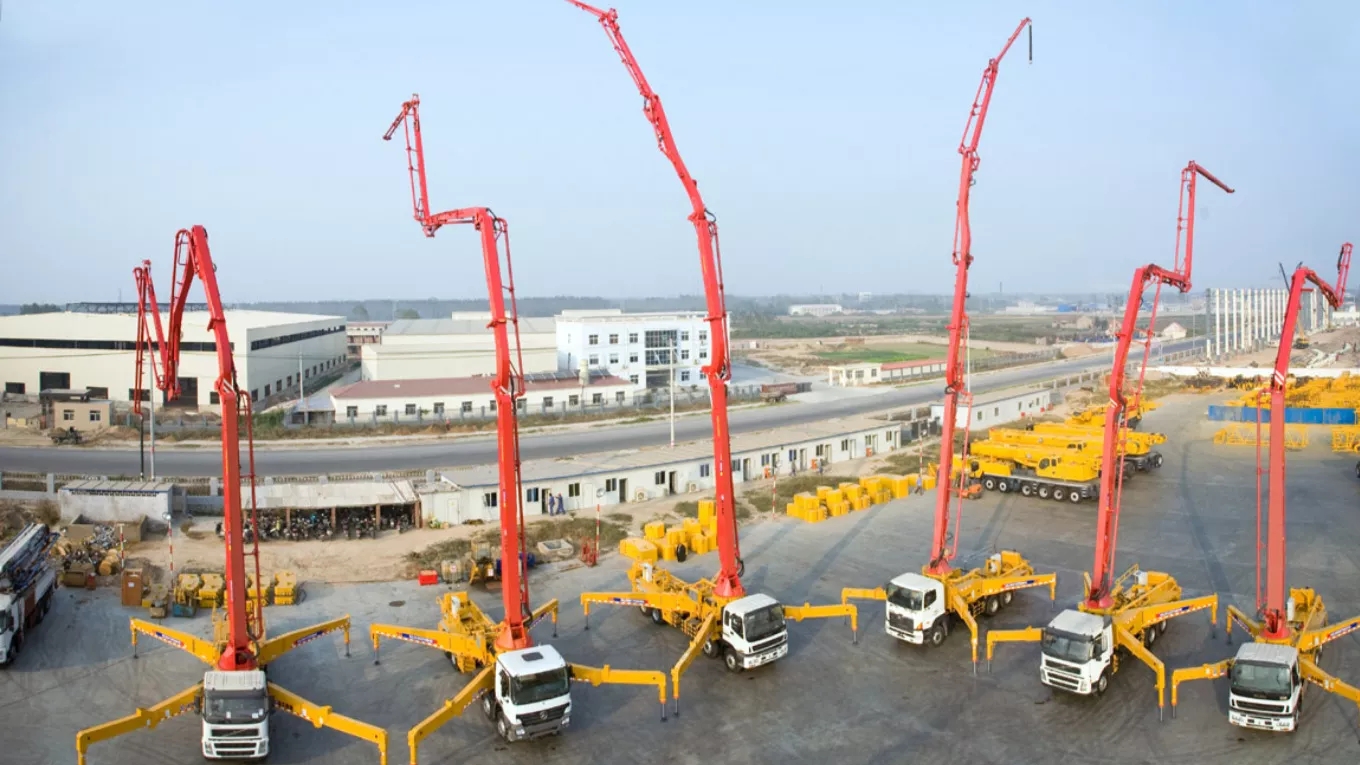 Types of concrete pumps