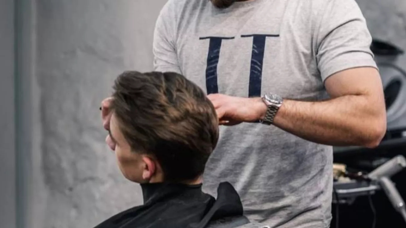 Grooming and trimming tools needed in men's barber shop