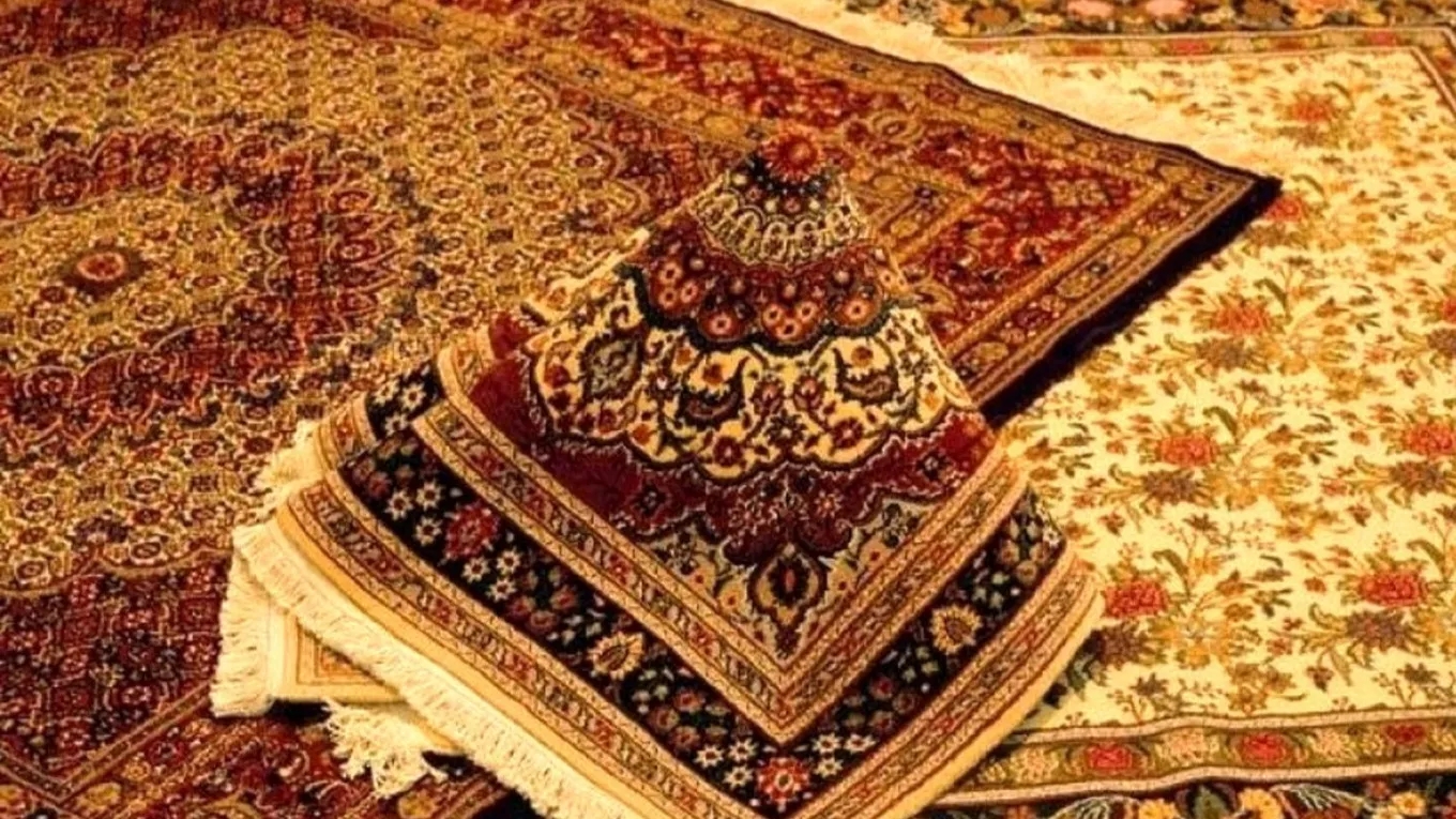 Features of a good quality handwoven carpet
