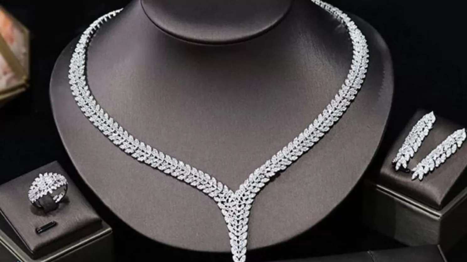 Important points you should know before buying silver