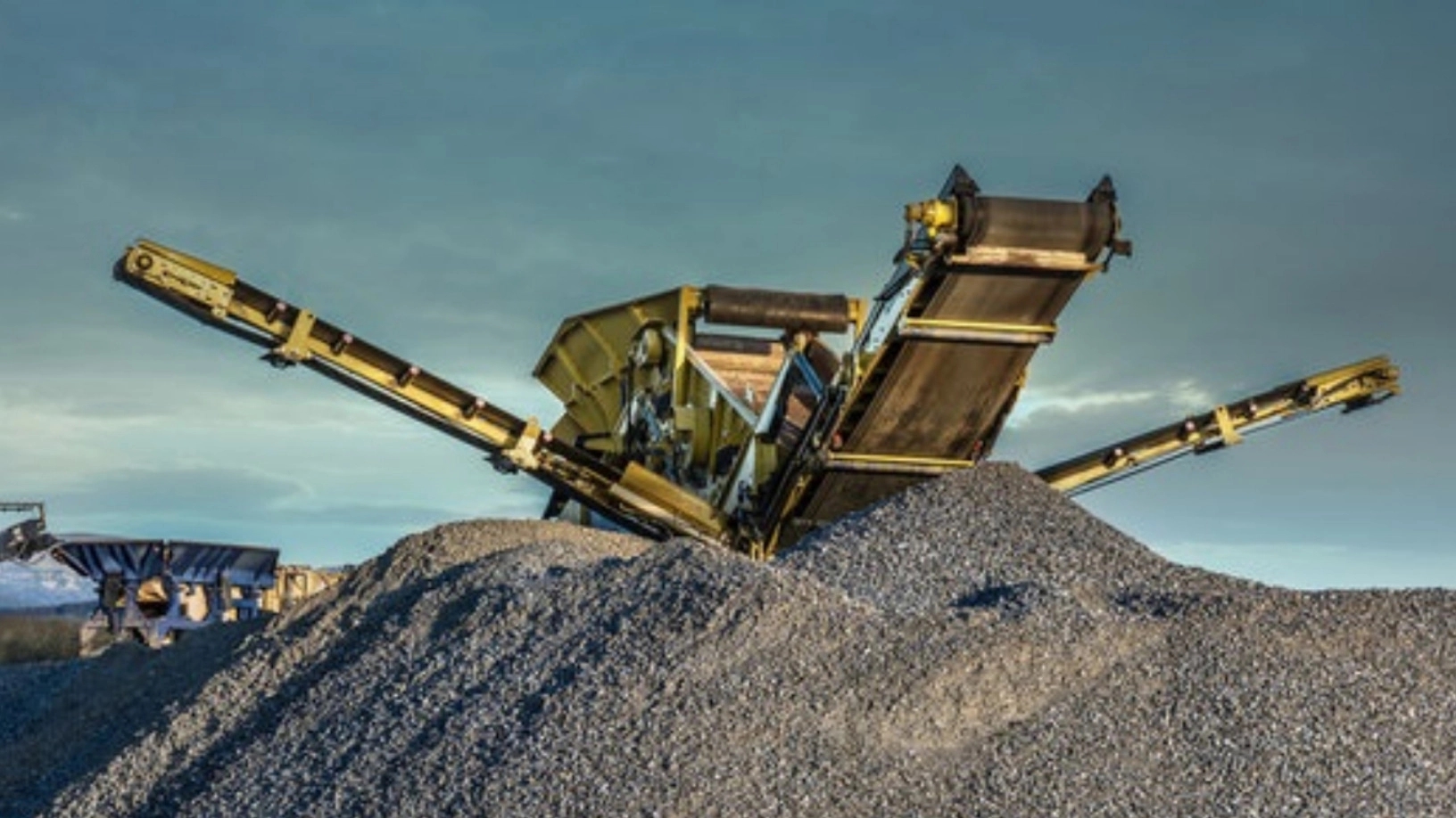 Types of industrial stone crushers