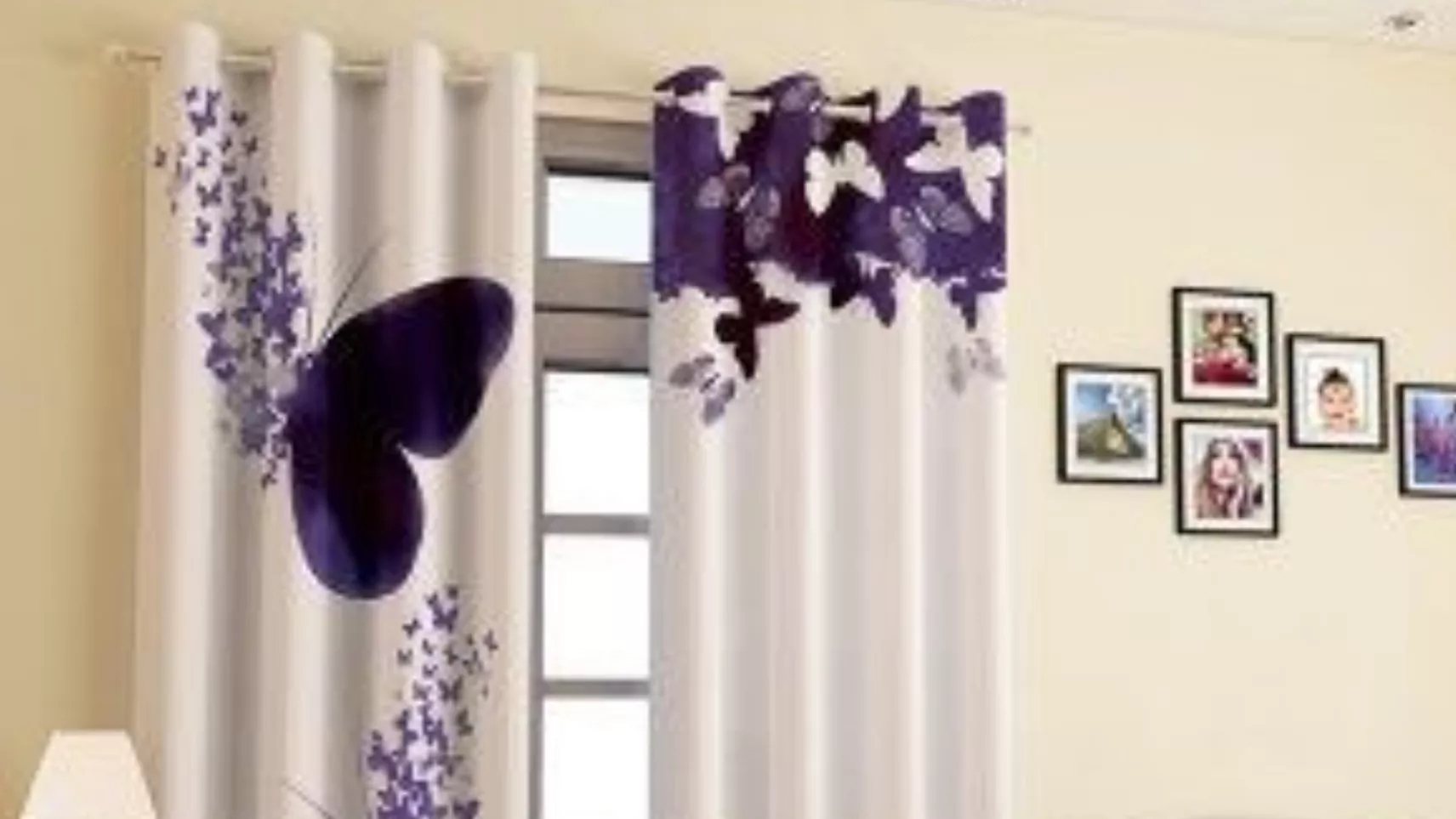 What is a printed curtain?