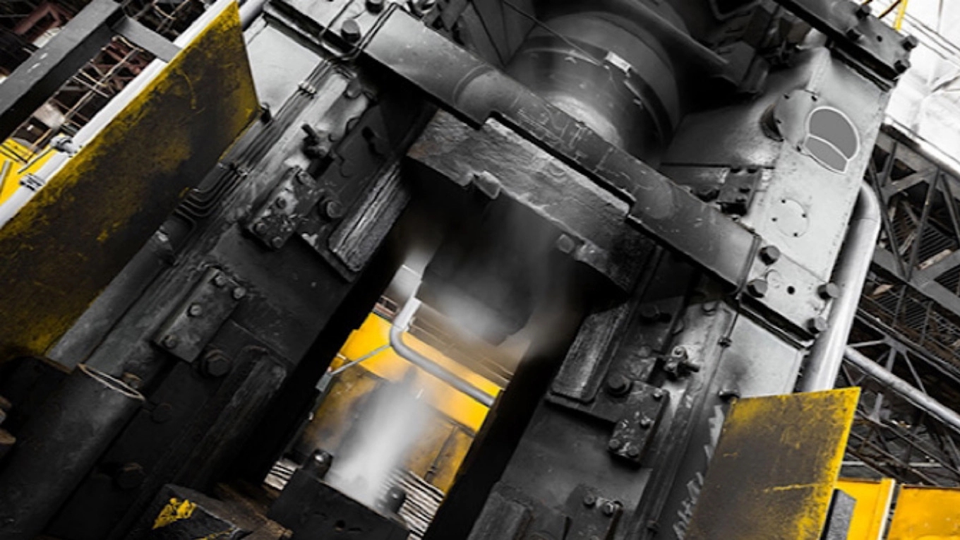The performance and application of the press machine in the industry