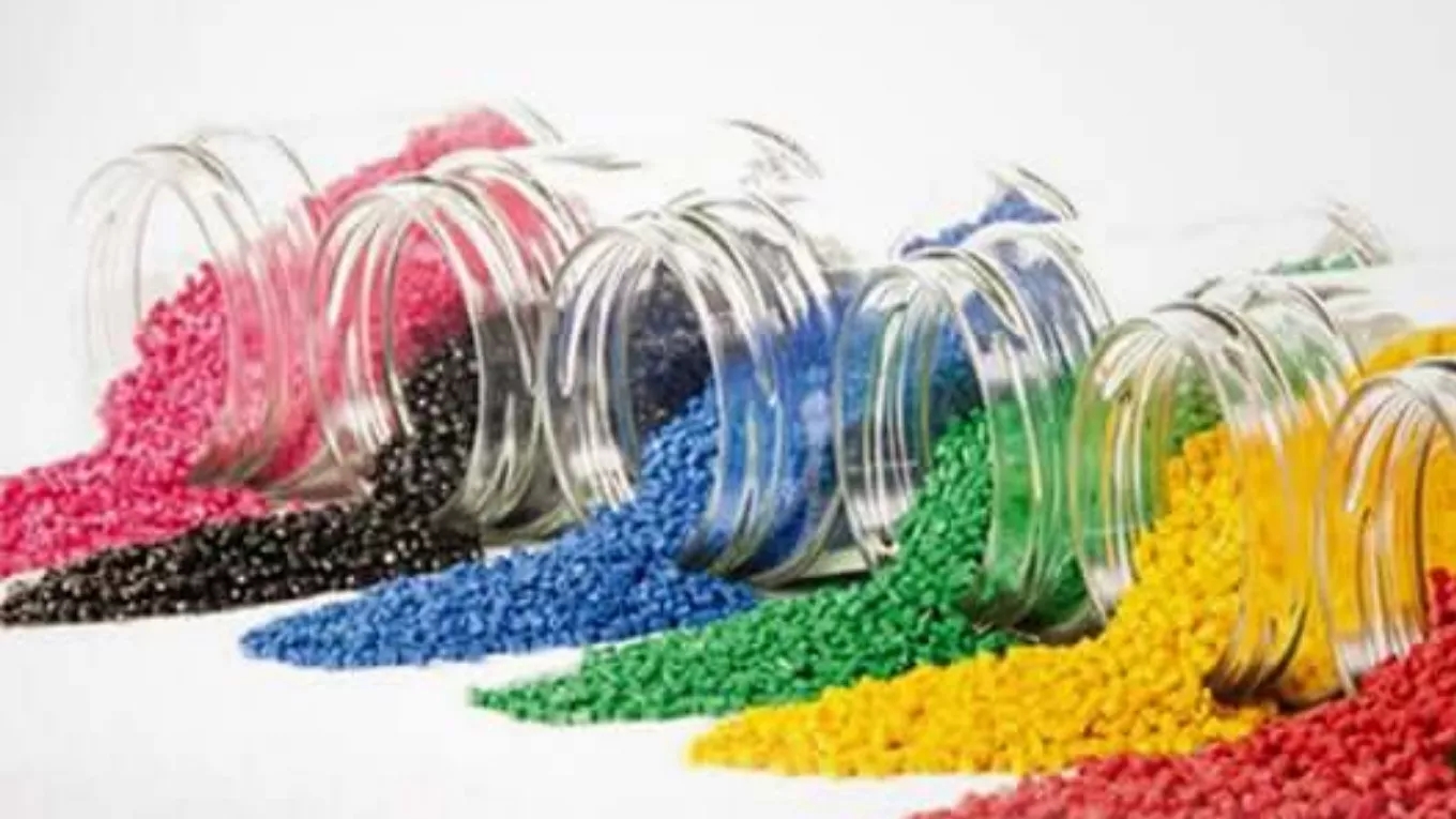 What is a colored granule? The difference between colored and transparent granules
