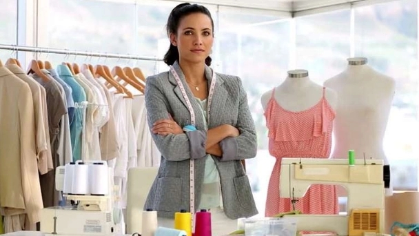 Why is it better to buy a maison dress?