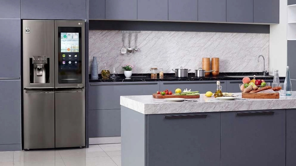 What is Instavio technology in the refrigerator?