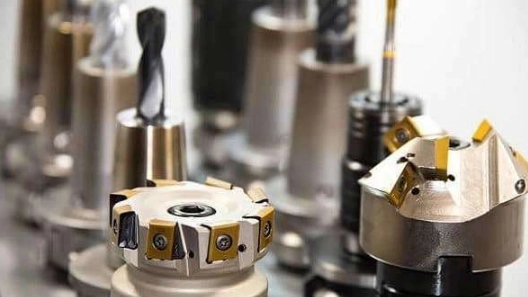 Familiarity with milling tools