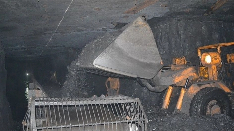 Mining machines and their application in road construction and mining projects