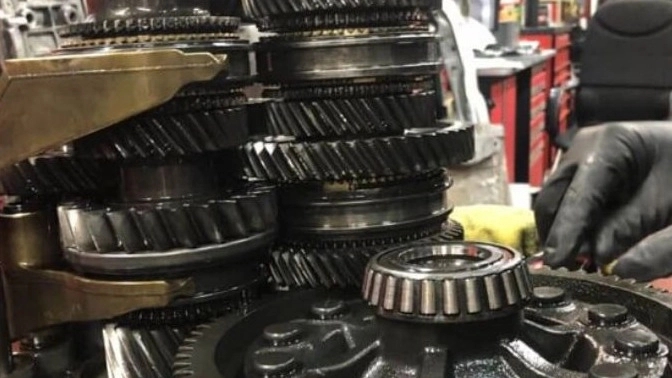 How to prevent overheating of the gearbox?