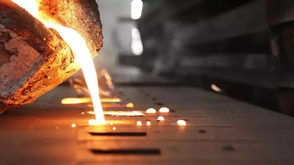 What is ferroalloy and what is its application in industry?