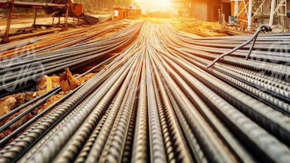 What are the types of steel sections and what are their uses?