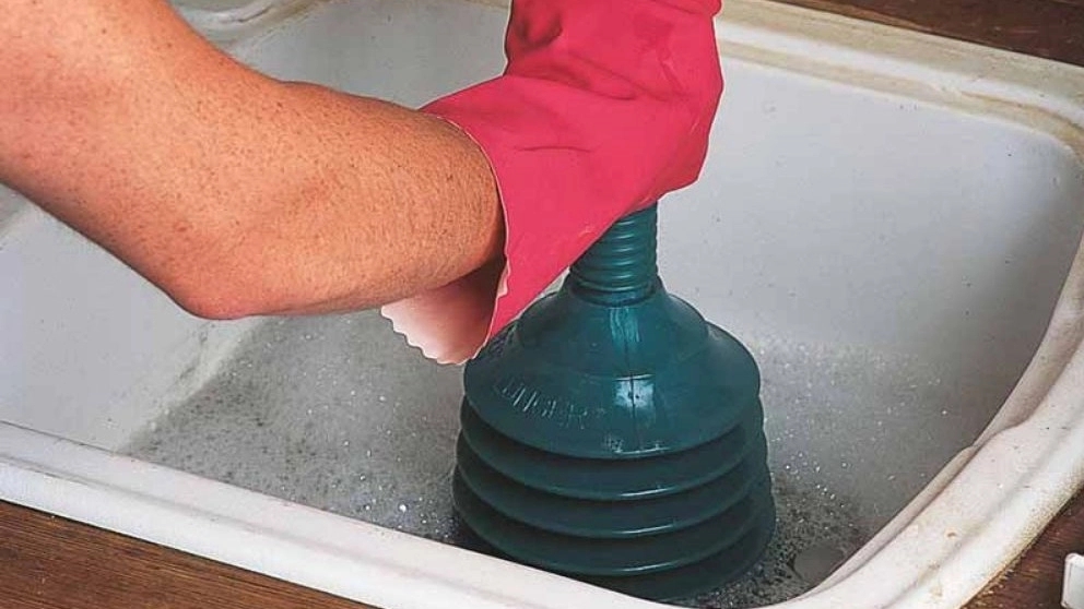 Cause of clogging of the sink