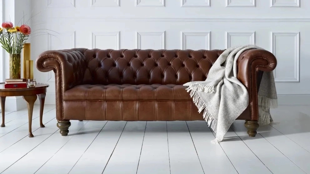 Know everything about Chester sofa