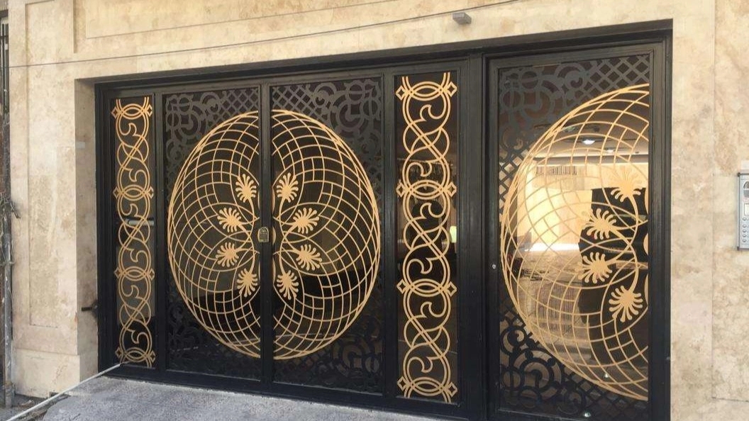parking door