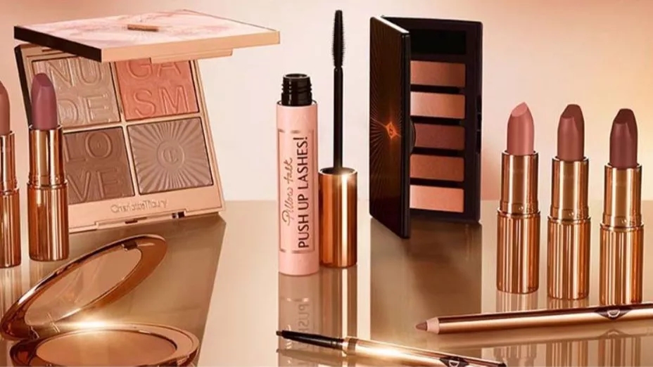 Everything you need to know about how and when to throw away cosmetics