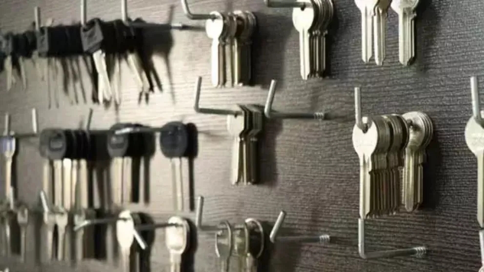 Tips for choosing a key maker