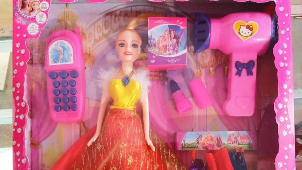 All kinds of dolls