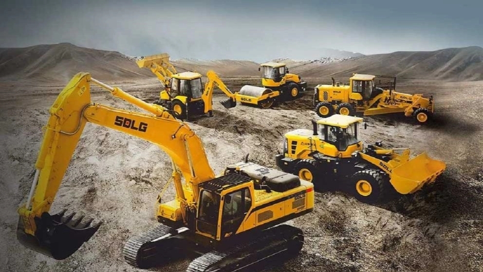 All kinds of road construction and mining machinery parts