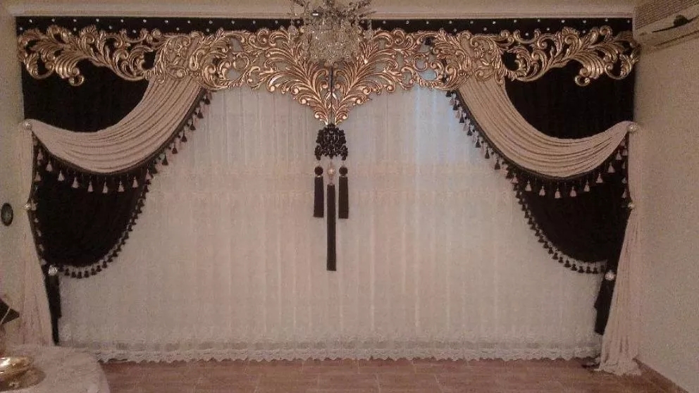 Types of reception curtain models