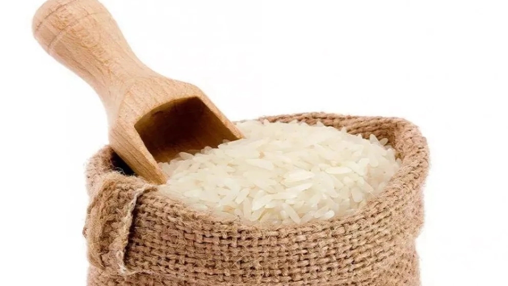 6 نصائح مهمة لتخزين الأرز في المنزل