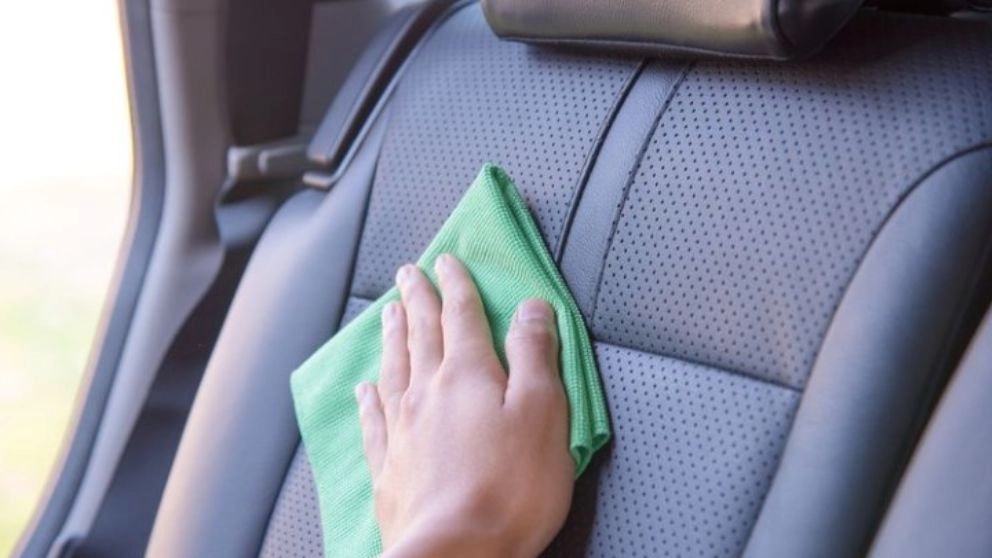 How to clean car seat covers