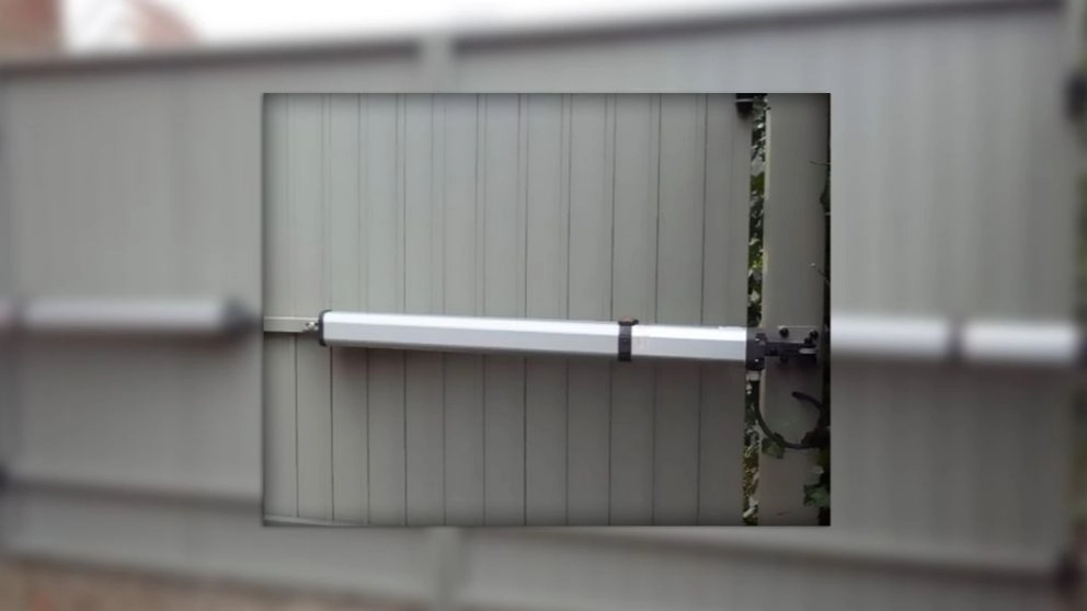 Raylı otopark garaj kapısı jakı