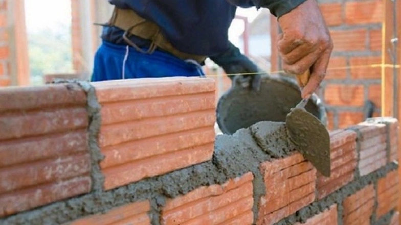 Types of clay bricks
