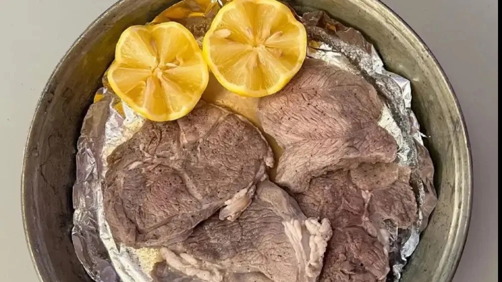 الأطباق الإيرانية القديمة (من الأخمينية إلى الصفوية)