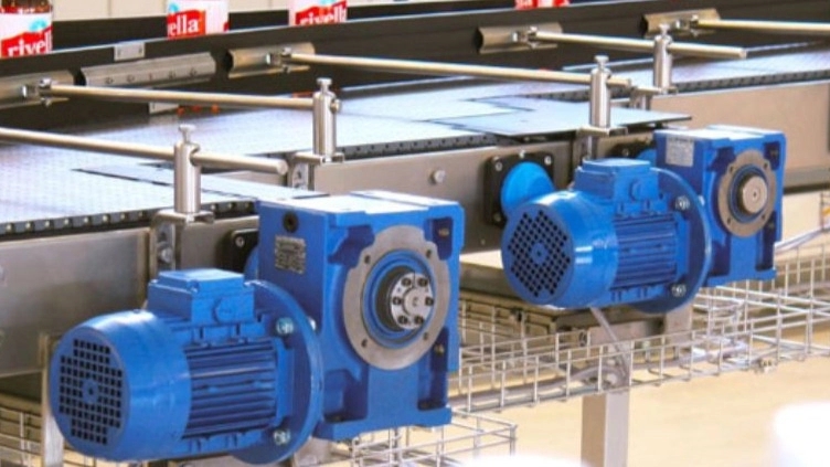 Get to know the types of helical gearboxes