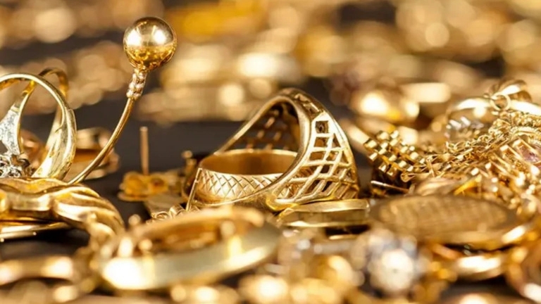 What is the difference between 18 carat and 24 carat gold?