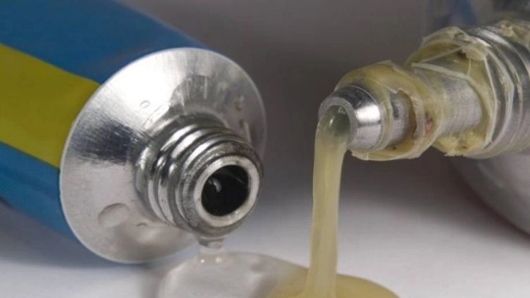 Introducing types of adhesives and their uses