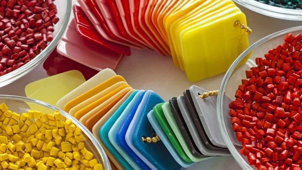آشنایی با انواع کامپاند پلیمری و کاربردهای آن