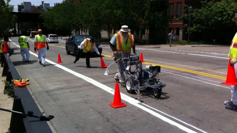 Types of street lines and parking lines and their use