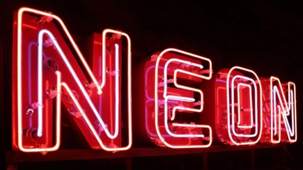 Neon tabela türleri
