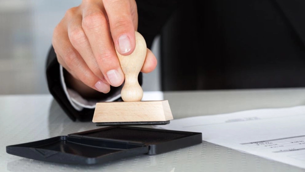 What is an instant seal?