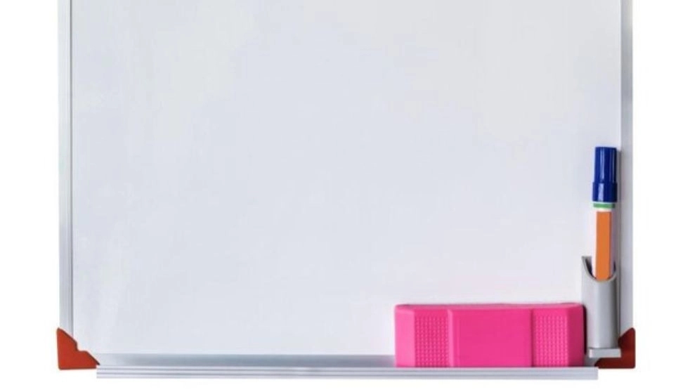 What are the ways to make a whiteboard?