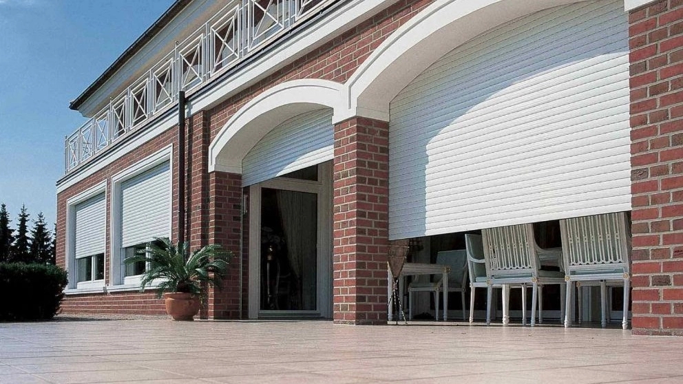 What is an electric shutter?