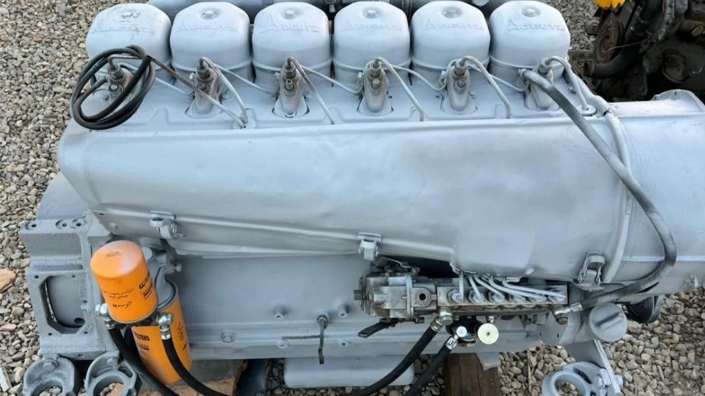 8 important parts of diesel engine components