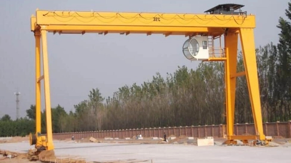 کاربرد و مزایای جرثقیل دروازه‌ ای