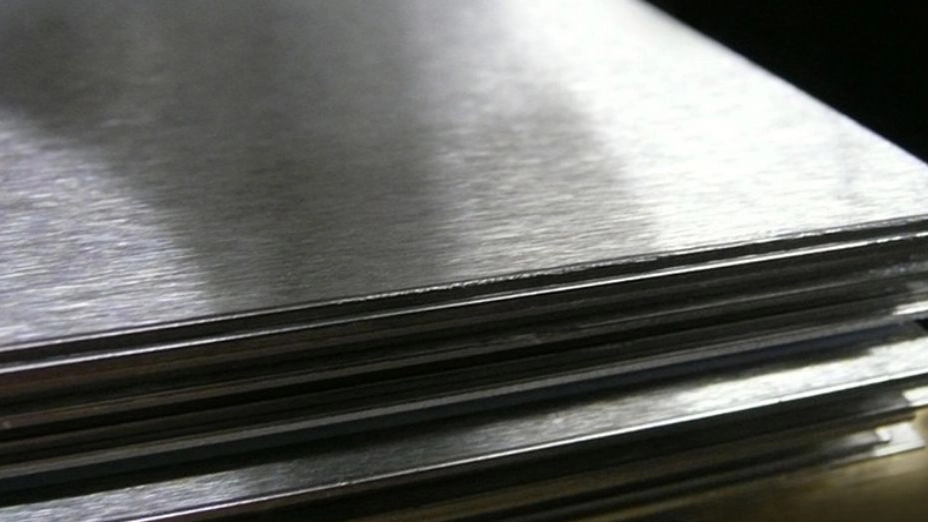 بررسی خصوصیات ورق سیاه