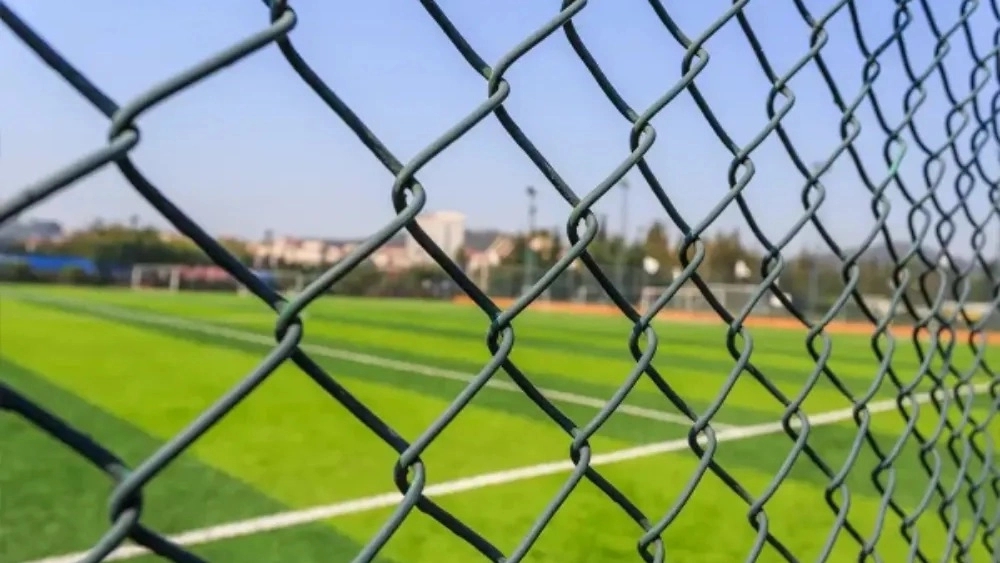 Types and uses of fences