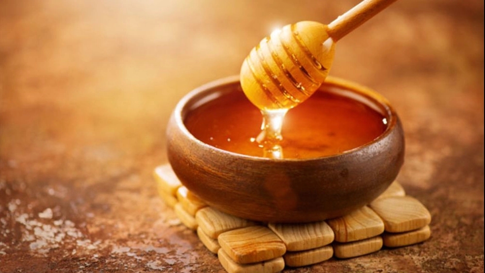 خصائص العسل الربيعي الطبيعي