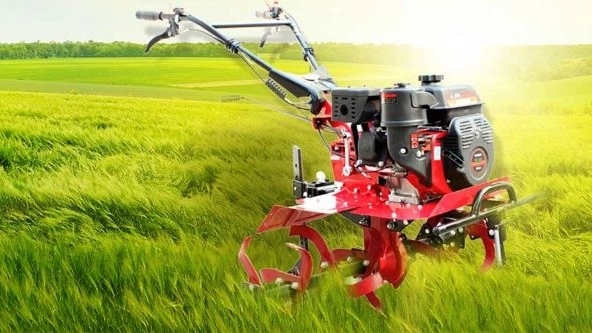 Use of agricultural tools