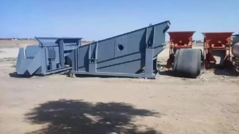 Construction of sand and stone crusher machine