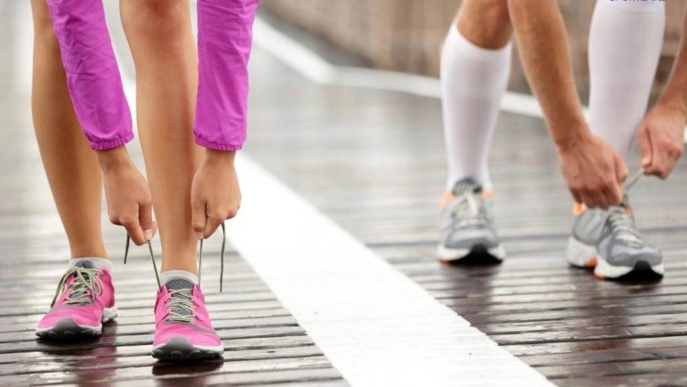 The difference between women's and men's sports shoes